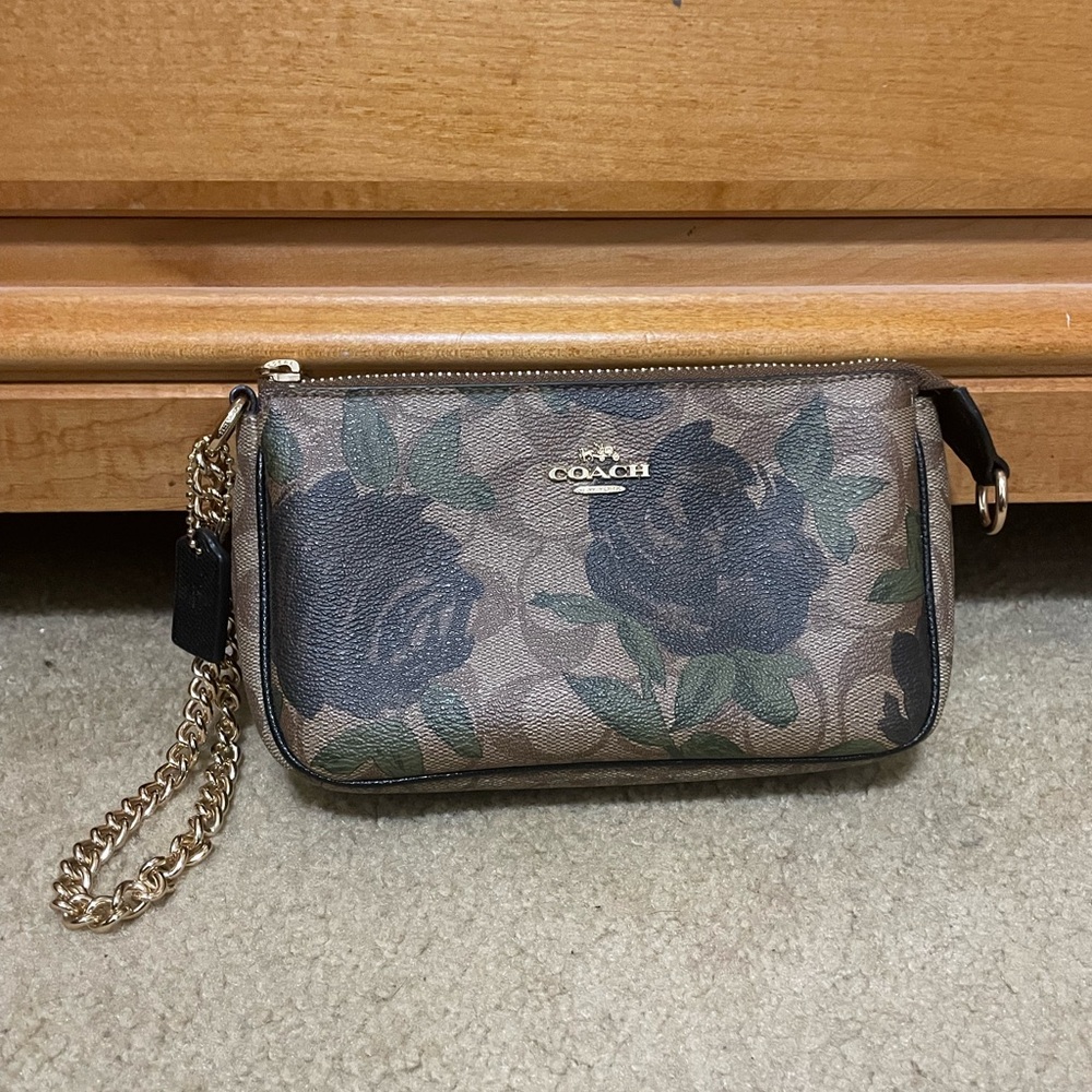 Coach Nolita 19 Signature Canvas Black Rose Print Purse/Wristlet